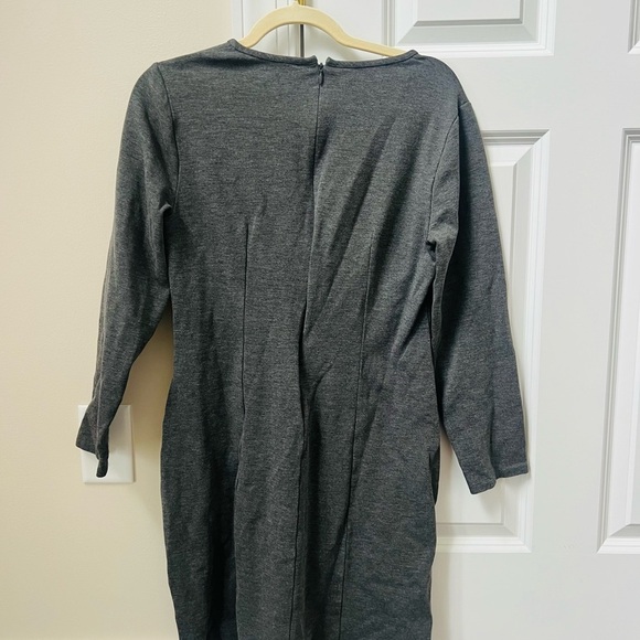Like new casual J.crew gray dress size 10. - Picture 3 of 4